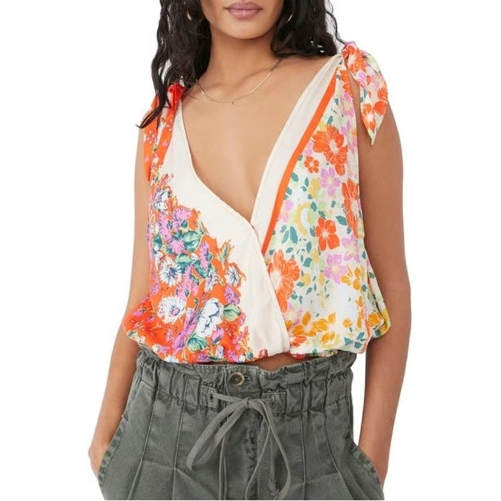 Free People Floral V-Neck Women Top
